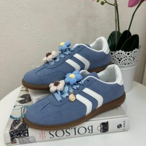 ZAPATILLAS AZULES FLORES