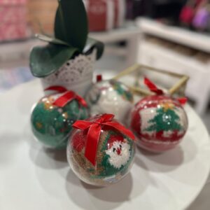 Bolas de Navidad con Calcetines